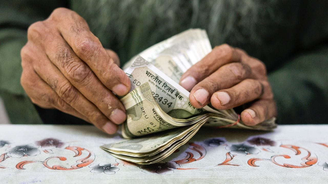 Maximize Returns with Post Office Schemes After Repo Rate Drop (2)