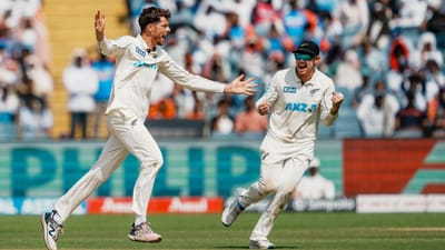 મિશેલ જોસેફ સેન્ટનરનો જન્મ 5 ફેબ્રુઆરી 1992ના રોજ થયો છે. ન્યુઝીલેન્ડનો આંતરરાષ્ટ્રીય ક્રિકેટર છે અને મર્યાદિત ઓવરના ક્રિકેટમાં ન્યુઝીલેન્ડ ક્રિકેટ ટીમના વર્તમાન કેપ્ટન છે.