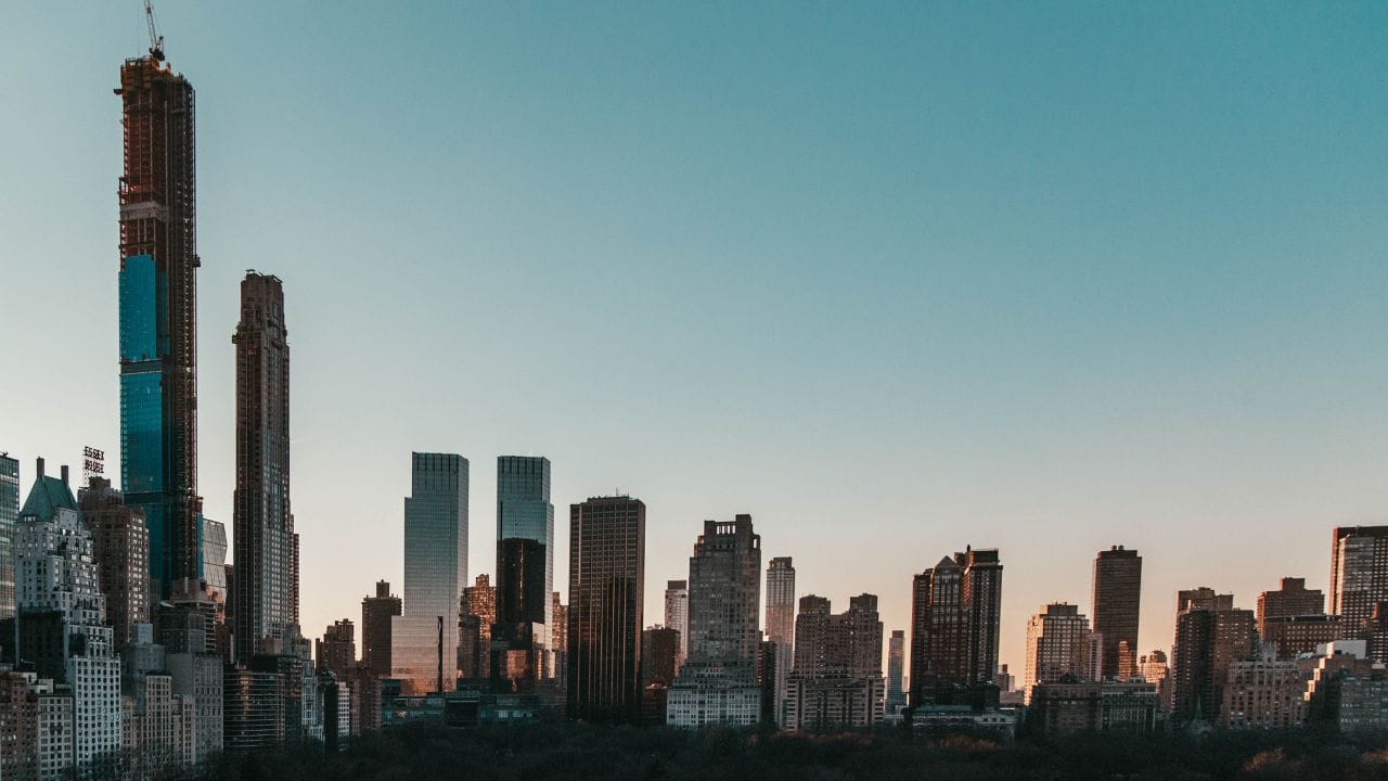 નીતિ આયોગનું માનવું છે કે આ તમામ રાહત પગલાંઓ અમલમાં મૂકવામાં આવે તો પોષણક્ષમ આવાસની કુલ કિંમતમાં નોંધપાત્ર ઘટાડો થશે. પરિણામે, સામાન્ય નાગરિકો માટે ઘર ખરીદવું વધુ સરળ બનશે અને વિકાસકર્તાઓ માટે આ ક્ષેત્રમાં રોકાણ કરવું વધુ આકર્ષક બનશે.