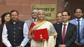 કેમ 1 ફેબ્રુઆરીએ જ રજૂ કરવામાં આવે છે અંદાજપત્ર ?