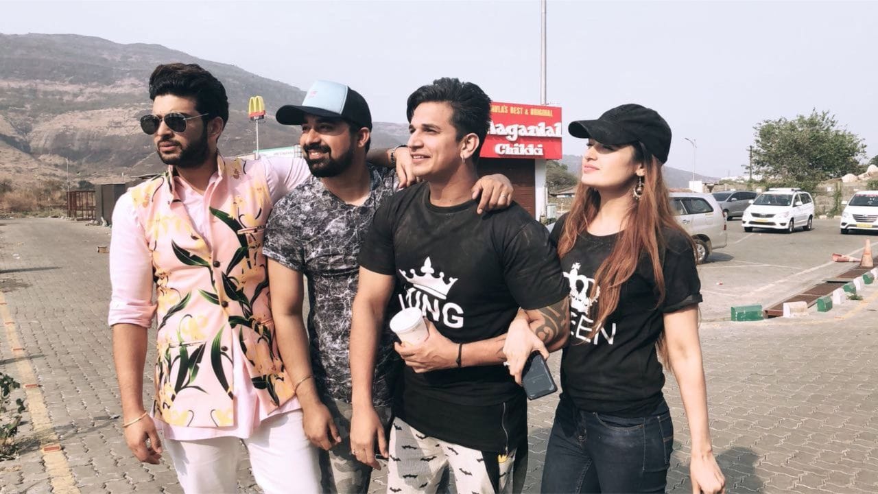 પ્રિન્સે ચંદીગઢમાં પોતાનું સ્કૂલિંગ પૂરું કર્યું. બાળપણથી જ ગ્લેમરની દુનિયામાં તેમનો મોહ હતો. અભ્યાસ પૂર્ણ કર્યા પછી, તેઓ હંમેશા એક ખૂબ જ સફળ મોડેલ બનવાની ઇચ્છા રાખતા હતા.