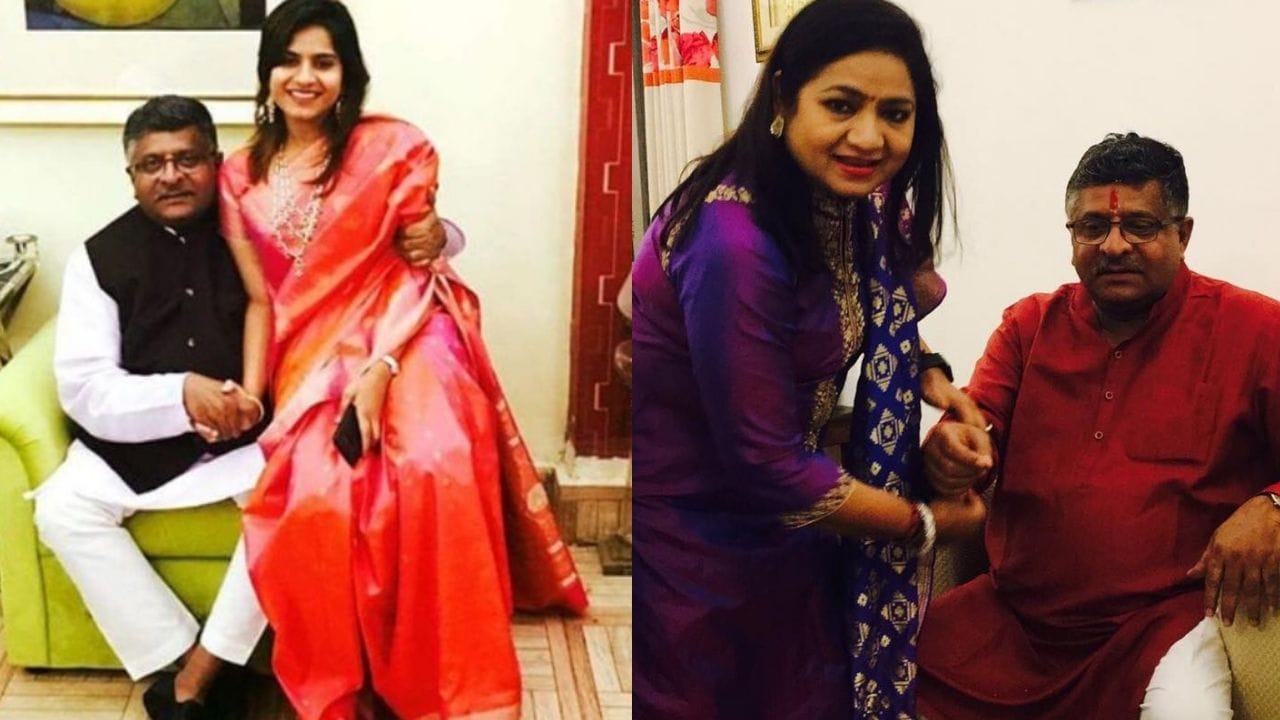 તેઓ ભારતીય જનતા પાર્ટીના સભ્ય અને 2000 થી સંસદ સભ્ય છે, પ્રથમ રાજ્યસભા (2000-2019) અને પછી લોકસભામાં (2019 થી) રવિ શંકર પ્રસાદે ઘણી વખત કેન્દ્રીય મંત્રી તરીકે સેવા આપી છે.