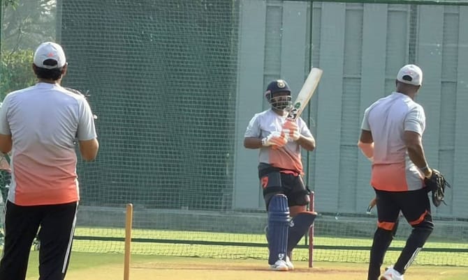 IND vs NZ: પહેલી વનડે પહેલા જ ઈજાગ્રસ્ત થયો આ સ્ટાર ખેલાડી