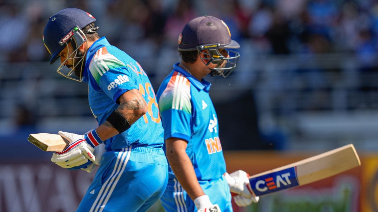 વિરાટ કોહલી પહેલી વનડે મેચમાં સદી ફટકારવાથી ચૂકી ગયો હતો. ત્યારે બંન્ને ખેલાડીઓ ત્રીજી અને છેલ્લી વનડે મેચમાં મોટી ઈનિગ્સ રમી આ સીરિઝનો અંત લાવી શકે છે.  