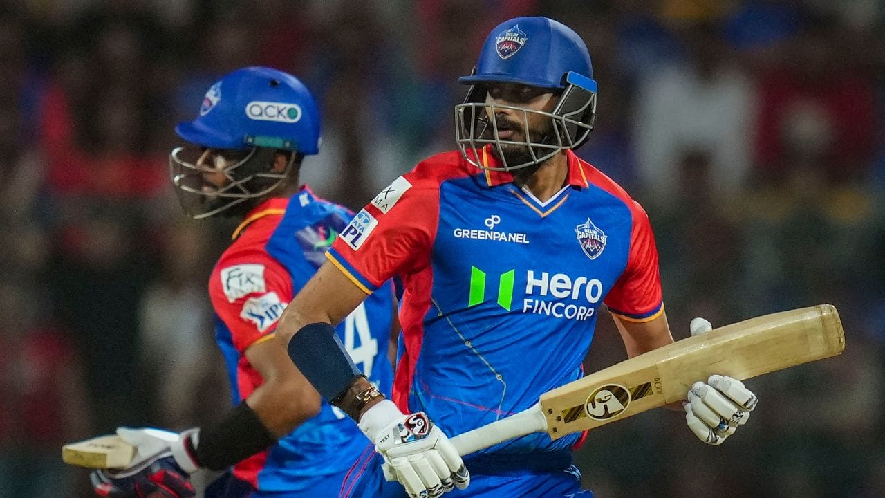  શાઈ ડિએગો હોપનો જન્મ 10 નવેમ્બર 1993માં થયો છે, તે એક બાર્બાડિયન ક્રિકેટર છે, જે વેસ્ટ ઈન્ડિઝ ક્રિકેટ ટીમ માટે વિકેટકીપર-બેટ્સમેન તરીકે રમે છે. તે વેસ્ટ ઈન્ડિઝ ક્રિકેટ ટીમના વર્તમાન ODI અને T20I કેપ્ટન પણ છે.