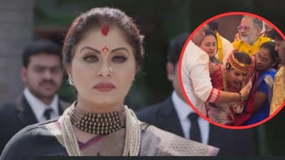  સિરીયલ અને ફિલ્મોની જાણીતી અભિનેત્રી સુધા ચંદ્રનનો એક વીડિયો સોશિયલ મીડિયા પર ખૂબ વાયરલ થઈ રહ્યો છે. આ વીડિયોમાં સુધા ચંદ્રન મા દુર્ગા પૂજા દરમિયાન પોતાની જાતને કાબૂમાં રાખવા માટે સંઘર્ષ કરી રહી હોય તેવું લાગે છે, વીડિયોમાં સ્પષ્ટ જોઈ શકાય છે તેની આસપાસના લોકો તેને સાંત્વના આપવાનો અને સંભાળવાનો પ્રયાસ કરી રહ્યા છે.