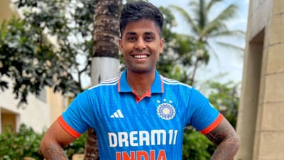 ભારતીય ક્રિકેટ ટીમ આજે ન્યુઝીલેન્ડ વિરુદ્ધ પહેલી ટી20 મેચમાં ટકરાશે. આ મેચમાં સૂર્યકુમાર યાદવ એક મોટો રેકોર્ડ તોડશે.આવું કરનાર તે દેશનો ચોથો ખેલાડી બનશે.