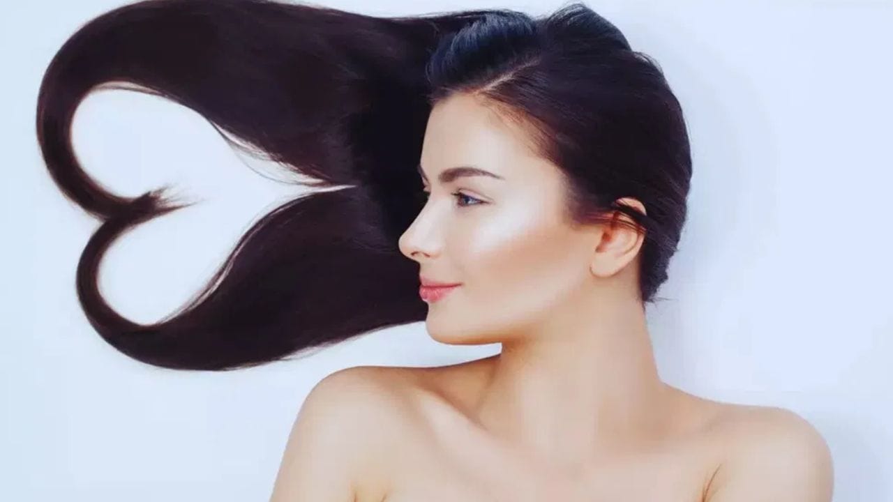 વાળની લંબાઈ વધારવા માટે તમે ચોખાનું પાણી પણ લગાવી શકો છો. આનાથી ડ્રાય હેર (કોરા કે શુષ્ક વાળ) ની સમસ્યા ખાસ કરીને દૂર થાય છે.