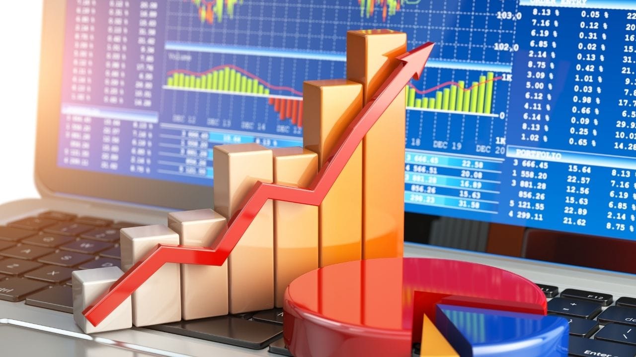 અંતમાં, માર્કેટ એક્સપર્ટનું માનવું છે કે જો કંપની પોતાની વૃદ્ધિની ગતિ જાળવી રાખે અને ગ્રાહકોની બદલાતી જરૂરિયાતોને સમજતી રહે, તો આગામી બે થી ત્રણ વર્ષમાં ટ્રેન્ટનો શેર હાલના સ્તરથી ત્રણ ગણો થવાની શક્યતા નકારી શકાય નહીં. જોકે, શેર બજારમાં રોકાણ કરતા પહેલા પોતાની જોખમ ક્ષમતા અને નાણાકીય સલાહ અવશ્ય લેવી જોઈએ.