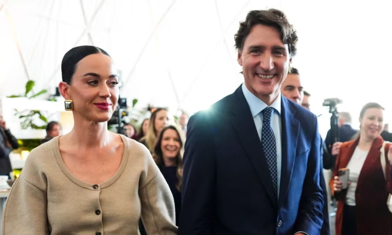 દાવોસમાં ગર્લફ્રેન્ડ કેટી પેરી અને કેનેડાના પૂર્વ પીએમ જસ્ટિન ટ્રુડોના આંખોના ઈશારા થયા વાયરલ- જુઓ Video