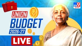 નાણામંત્રી પોતાના આવાસથી નાણાં મંત્રાલય માટે થયા રવાના