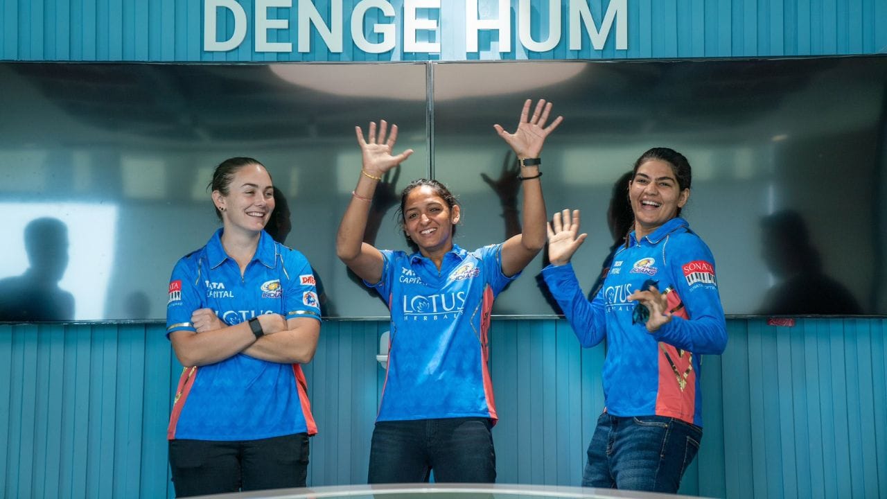 ગુજરાત જાયન્ટસ માટે ખરાબ સમાચાર એ છે કે, તેને યાસ્તિકા ભાટિયાના સ્થાને બીજી ખેલાડી પણ મળશે નહી. યાસ્તિકા ભાટિયા ઓક્શન પહેલા ઈજાગ્રસ્ત થઈ હતી. બીસીસીઆઈના નિયમ મુજબ ઓક્શન પહેલા ઈજાગ્રસ્ત ખેલાડીઓ માટે કોઈ રિપ્લેસમેન્ટ આપતી નથી.