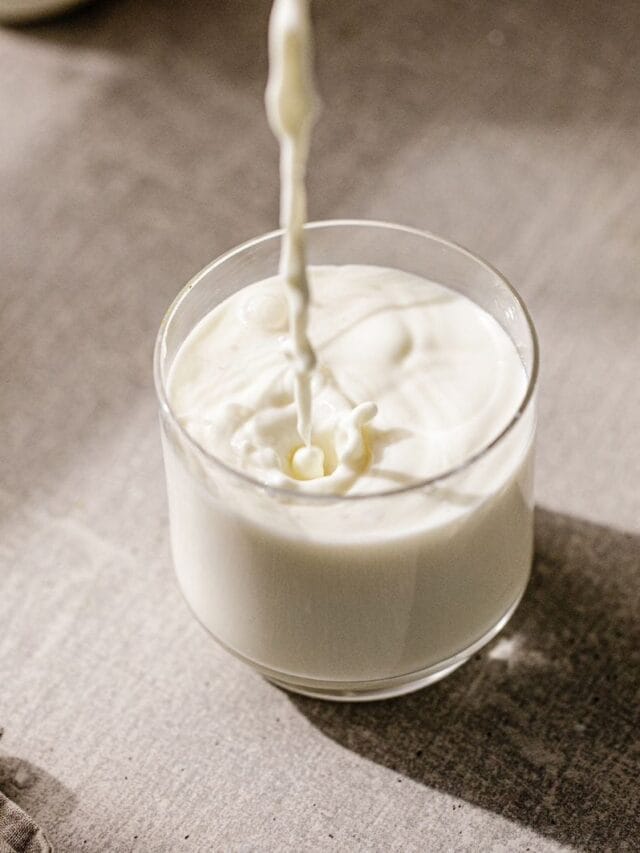 આ વસ્તુને દૂધમાં ભેળવીને પીવો, તે તમને ઠંડીથી બચાવશે