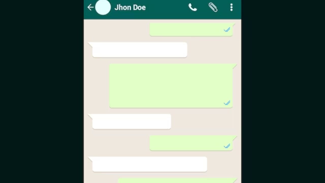 ફક્ત Screenshot પૂરતો નથી: ઘણી વખત લોકો ફક્ત WhatsApp Screenshot પ્રિન્ટ કરીને કોર્ટમાં રજૂ કરે છે, પરંતુ 65B Certificate વગર આવા Screenshotને કોર્ટ પુરાવા તરીકે સ્વીકારતી નથી. સુપ્રીમ કોર્ટના અનેક ચુકાદાઓમાં સ્પષ્ટ કરવામાં આવ્યું છે કે ડિજિટલ પુરાવા માટે 65B Certificate ફરજિયાત છે.
