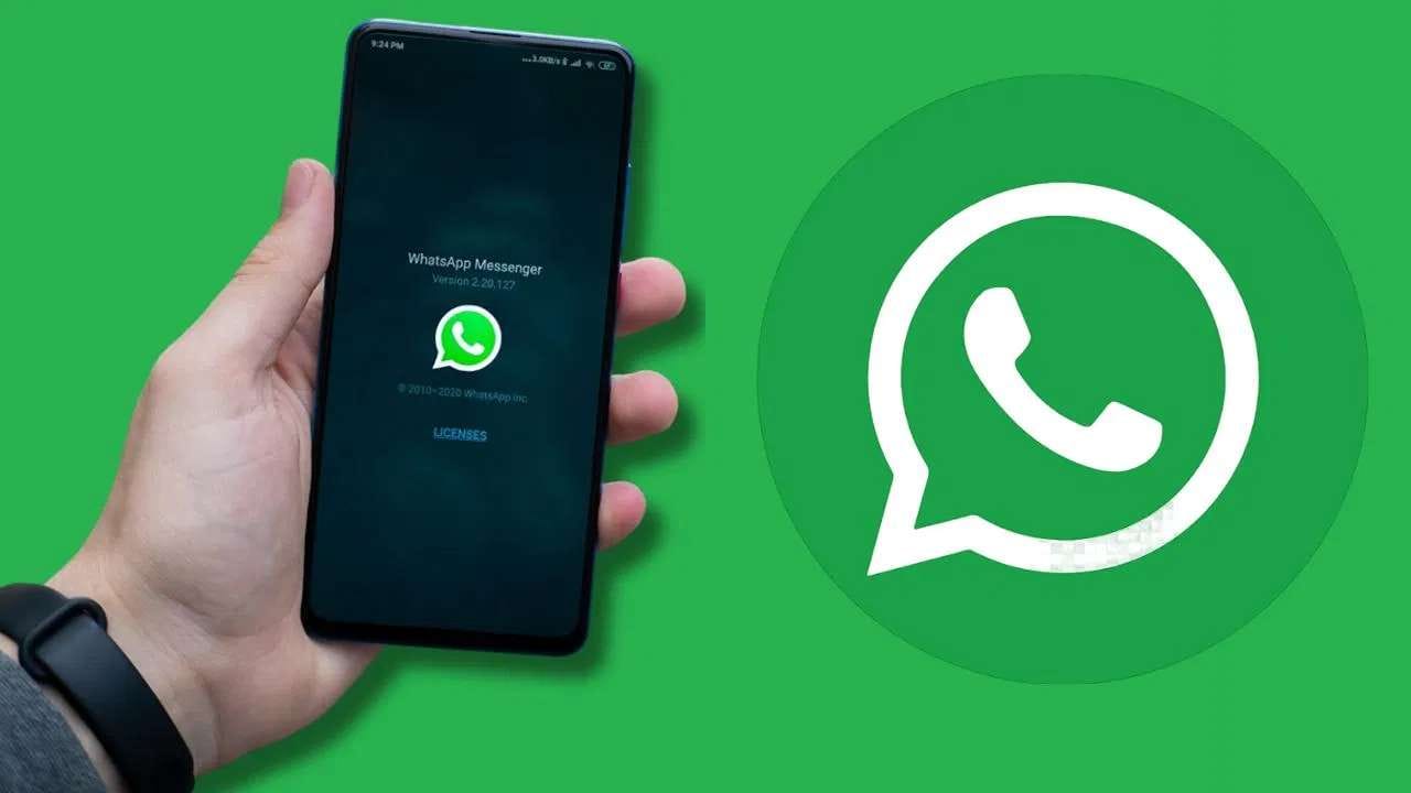 Two-Step Verification : 'ટુ-સ્ટેપ વેરિફિકેશન' WhatsApp એકાઉન્ટ્સને હેકિંગથી બચાવવા માટે એક મહત્વપૂર્ણ ફીચર છે. તમે સેટિંગ્સ > એકાઉન્ટ > 'ટુ-સ્ટેપ વેરિફિકેશન' માં સુરક્ષા પિન સેટ કરી શકો છો. જો તમે પિન ભૂલી જાઓ છો તો તમે તમારા એકાઉન્ટને પુનઃપ્રાપ્ત કરવા માટે ઇમેઇલ એડ્રેસ પણ ઉમેરી શકો છો. WhatsApp હવે પાસ કી ને પણ સપોર્ટ કરે છે, જે અનધિકૃત એક્સેસનું જોખમ ઘટાડે છે.