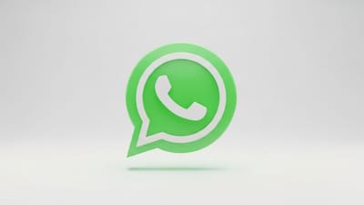 યુઝર્સની સૌથી મોટી માંગ પૂરી થઈ: WhatsAppના ઇતિહાસમાં 'ગ્રુપ મેસેજ હિસ્ટ્રી' એ સૌથી વધુ રિક્વેસ્ટ કરવામાં આવેલું ફીચર છે. મેટાના જણાવ્યા અનુસાર, લાખો યુઝર્સ એવી ટેકનોલોજી ઈચ્છતા હતા કે જેમાં નવા મેમ્બર્સને જૂના મેસેજ દેખાય, જેથી ગ્રુપ ચેટિંગનો અનુભવ વધુ સ્મૂધ અને અર્થપૂર્ણ બની શકે. આ ફીચર હવે ગ્લોબલ લેવલે રોલ આઉટ થઈ રહ્યું છે