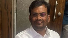 ભાજપના ધારાસભ્ય રૂપિયા 5 લાખની લાંચ લેતા રંગે હાથે ઝડપાયા