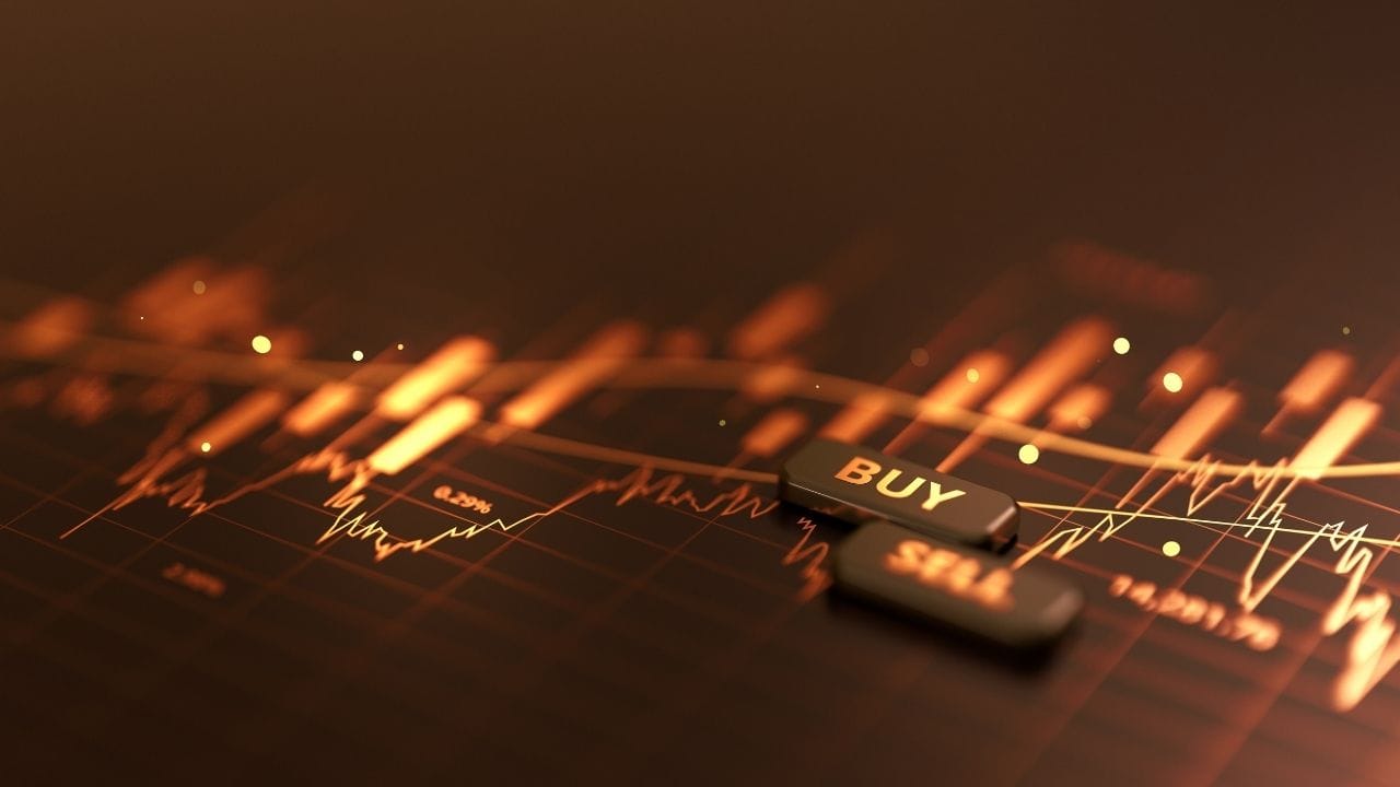 નવા નિયમો મુજબ, સોનાનો મૂળ આયાત ભાવ લગભગ $50 ઘટાડીને $1,518 પ્રતિ 10 ગ્રામ કરવામાં આવ્યો છે. એ જ રીતે, ચાંદીનો મૂળ આયાત ભાવ $800 થી વધુ ઘટાડીને $2,657 પ્રતિ કિલોગ્રામ નક્કી કરવામાં આવ્યો છે. આ સુધારેલા ભાવ કોઈપણ સ્વરૂપમાં આયાત થતી સોના અને ચાંદી પર લાગુ પડશે, જે નિર્ધારિત ટેરિફ શ્રેણી હેઠળ આવે છે.