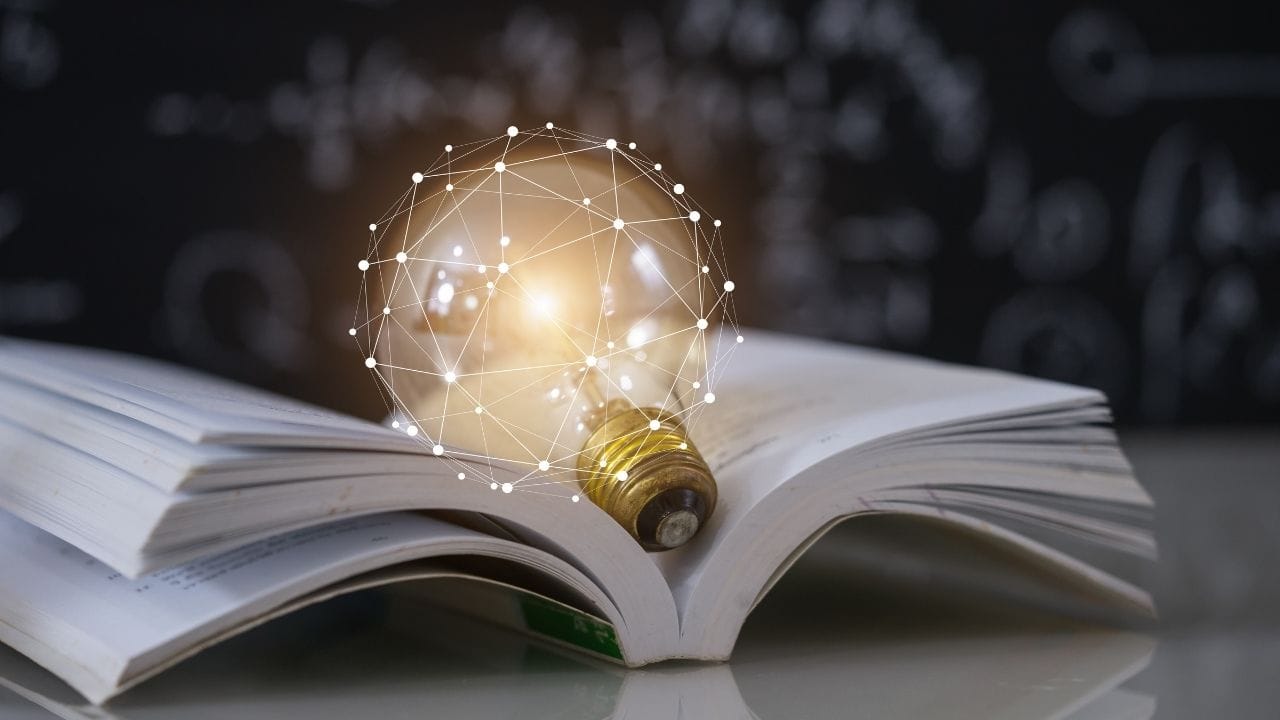 આ ઉપરાંત આરોગ્ય, શિક્ષણ, સામાજિક અને સમુદાય સેવાઓ તેમજ સભ્યપદ આધારિત સંસ્થાઓમાં કાર્યરત સિનિયર મેનેજરોને પણ આ યોજના હેઠળ સામેલ કરવામાં આવ્યા છે. ફાઇનાન્સ, કોમ્યુનિકેશન અને અન્ય વ્યવસાયિક સેવાઓમાં કામ કરતા ઉચ્ચ સ્તરના મેનેજરો પણ આ શ્રેણીનો લાભ લઈ શકશે.