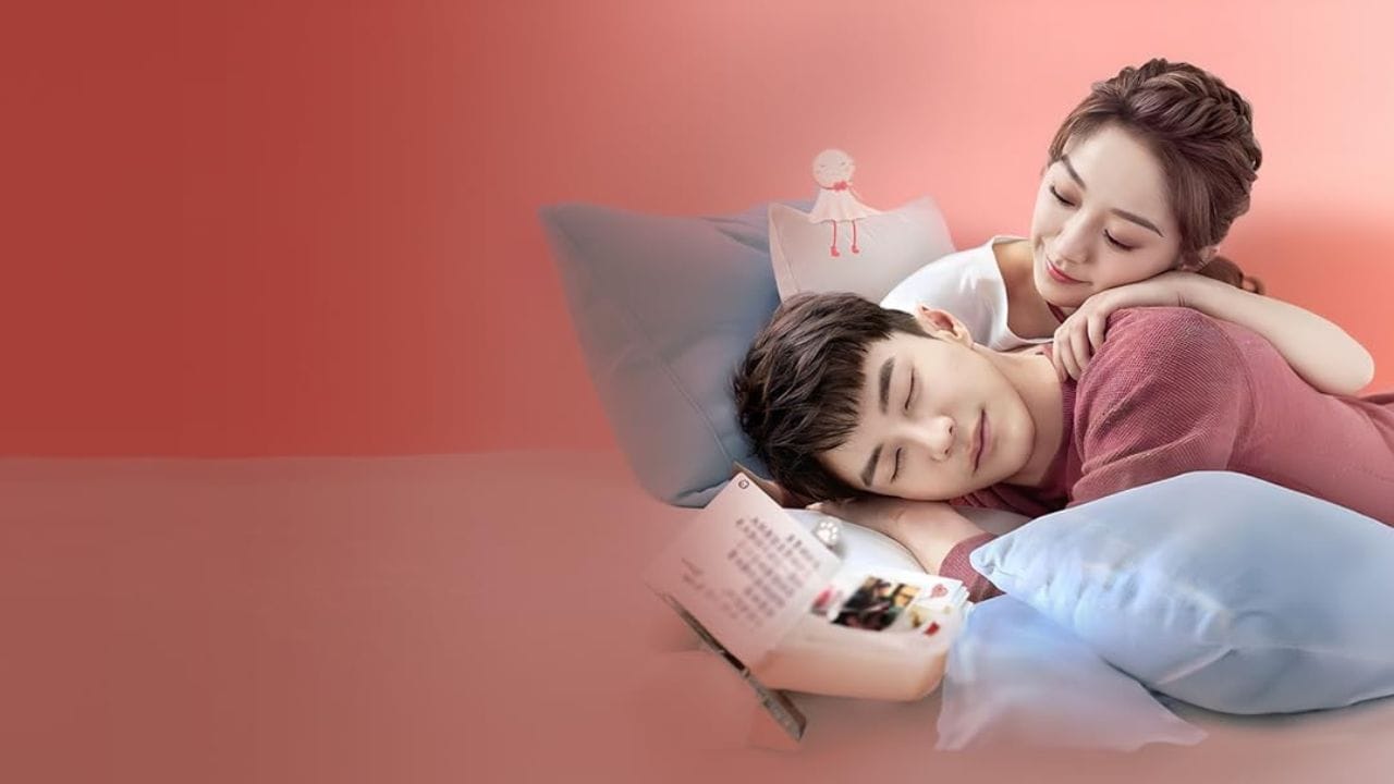 Girlfriend : એક હળવી-ફુલકી રોમેન્ટિક ડ્રામા, કોમેડી ડ્રામા છે, જેમાં ઓફિસ લાઈફ, પ્રેમ અને સંબંધોની ગૂંચવણ ખૂબ સુંદર રીતે રજૂ થાય છે. સ્ટોરી એક સામાન્ય યુવતી અને ઠંડા સ્વભાવના બોસ વચ્ચે વિકસતા પ્રેમની આસપાસ ફરે છે. હિન્દી ડબિંગ સારી હોવાથી ભારતીય દર્શકોને કોમેડી ડ્રામામાં સરળતાથી જોડે છે. રોમેન્ટિક સીન, મીઠા સંવાદો અને લવ-કોમેડી એલિમેન્ટ્સને કારણે આ ડ્રામા યુવા દર્શકોમાં ખાસ લોકપ્રિય બન્યો છે. આમાં Season 1 અને કુલ Episodes 16 છે,