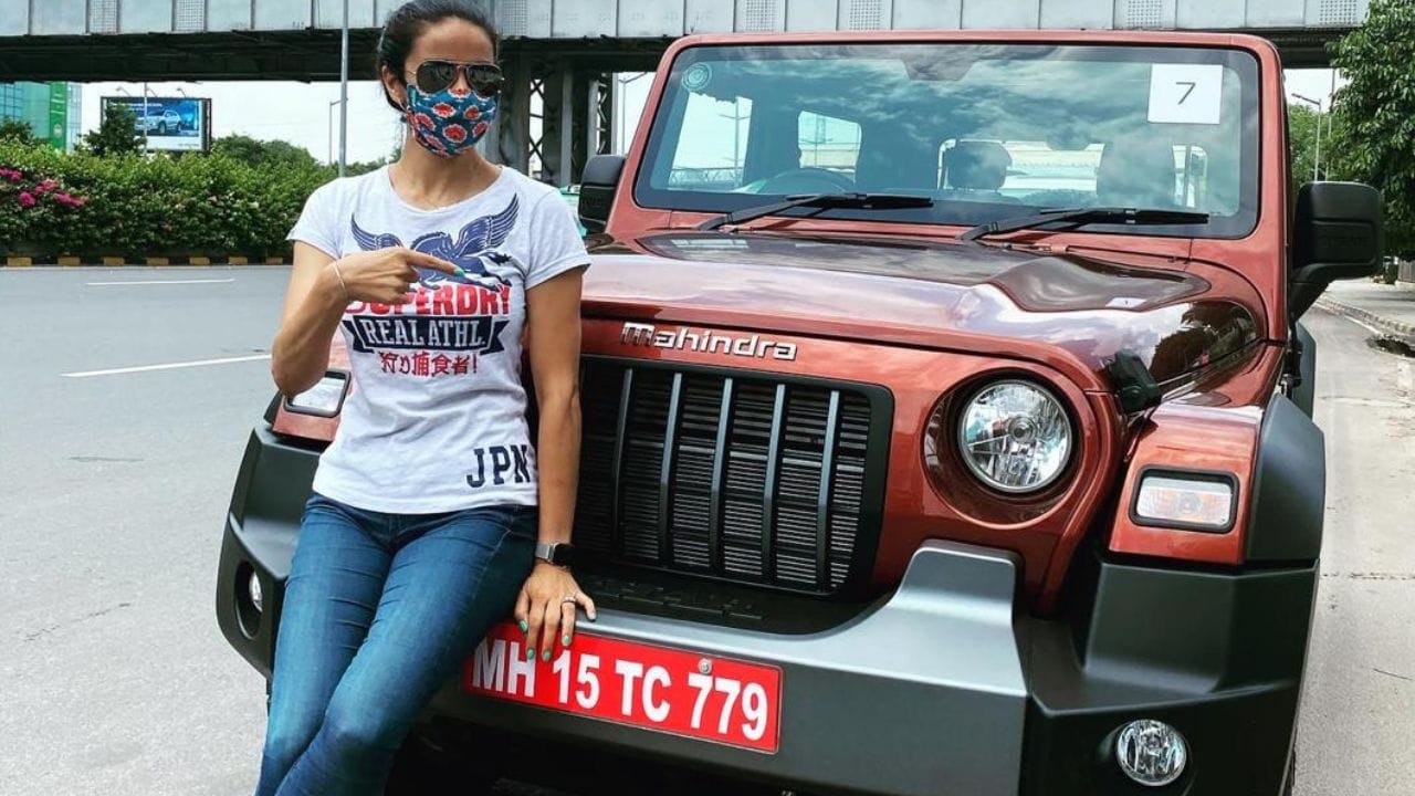 ગુલ પનાગે 'સારસા' ફિલ્મ સાથે પંજાબી ફિલ્મોમાં શરૂઆત કરી હતી. તેની 2014ની લોકસભા ચૂંટણી માટે ચંદીગઢથી આમ આદમી પાર્ટીના ઉમેદવાર પણ રહી ચૂકી છે.