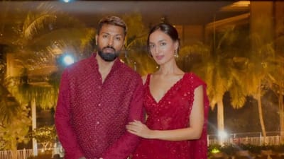 Hardik Pandyaની ગર્લફ્રેન્ડ Mahika Sharmaએ આજે પોતાનો 25મો જન્મદિવસ ઉજવ્યો. આ ખાસ પ્રસંગે હાર્દિક પંડ્યાએ સોશિયલ મીડિયા પર એક મીઠી અને રોમેન્ટિક તસવીર શેર કરીને મહિકાને જન્મદિવસની શુભેચ્છા પાઠવી. આ તસવીર શેર થતાં જ સોશિયલ મીડિયા પર ઝડપથી વાયરલ થઈ ગઈ છે.