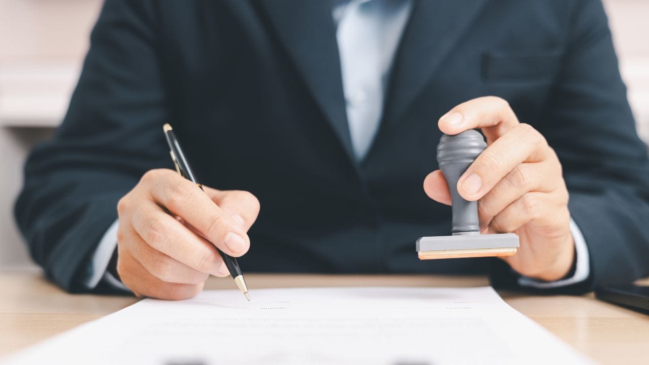 સુપ્રીમ કોર્ટે પોતાના નિર્ણયમાં એ પણ સ્પષ્ટ કર્યું કે, પોલિસ માત્ર કોઈને પુછપરછ માટે ધરપકડ કરી શકતી નથી. ધરપકડ ત્યારે જ કરવામાં આવે જ્યારે પોલિસ અધિકારી પાસે કોઈ ચોક્કસ કારણ હોય.