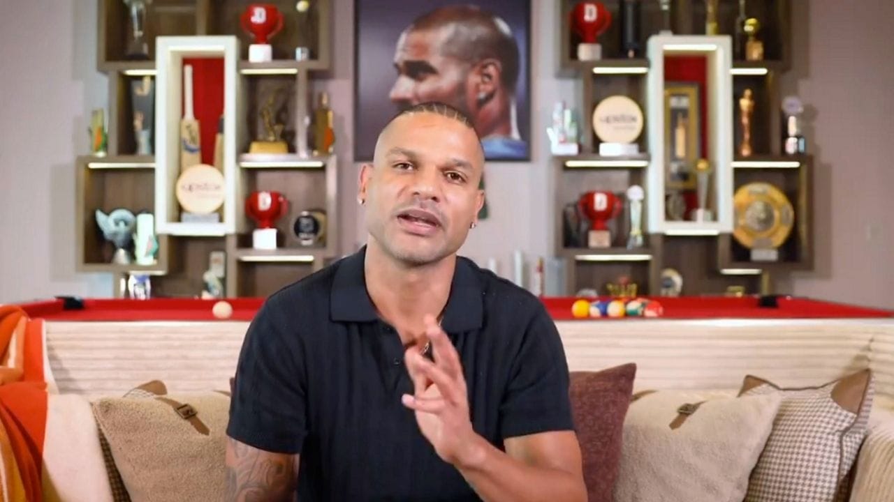 આ કાનુનમાં સ્ત્રીધનની જોગવાઈ છે, જે પત્નીને મળેલી ગિફટ, જ્વેલરી, ફર્નીચર વગેરેના રુપમાં હોય છે અને આ મિલકત છૂટાછેડા પર ફક્ત પત્નીને જ આપવામાં આવે છે. કાયદાની કલમ 25 હેઠળ, છૂટાછેડાની સ્થિતિમાં પત્નીને ભરણપોષણ મેળવવાનો અધિકાર છે.