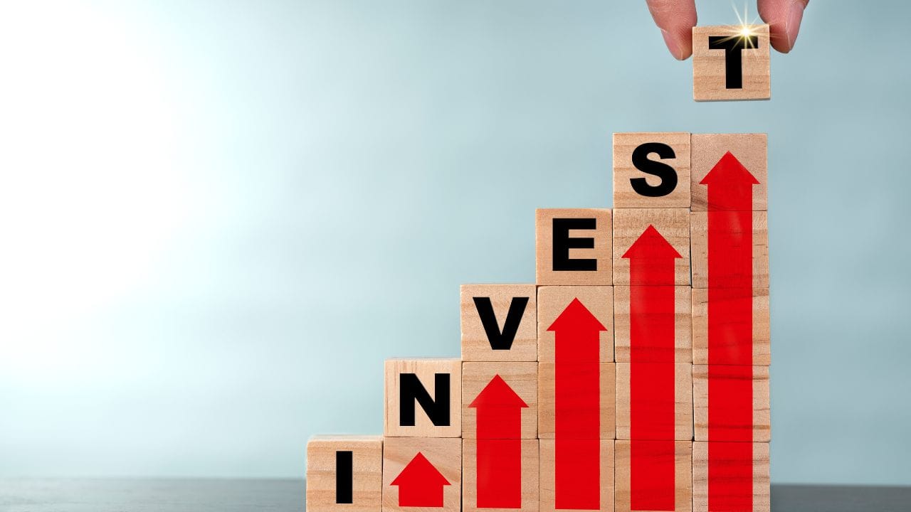 દર ક્વાર્ટરમાં રોકાણકારના ખાતામાં વ્યાજ જમા થાય છે. આ રકમનો તાત્કાલિક ઉપયોગ કરી શકાય છે, જેનાથી વરિષ્ઠ નાગરિકોને સ્થિર આવક મળે છે.