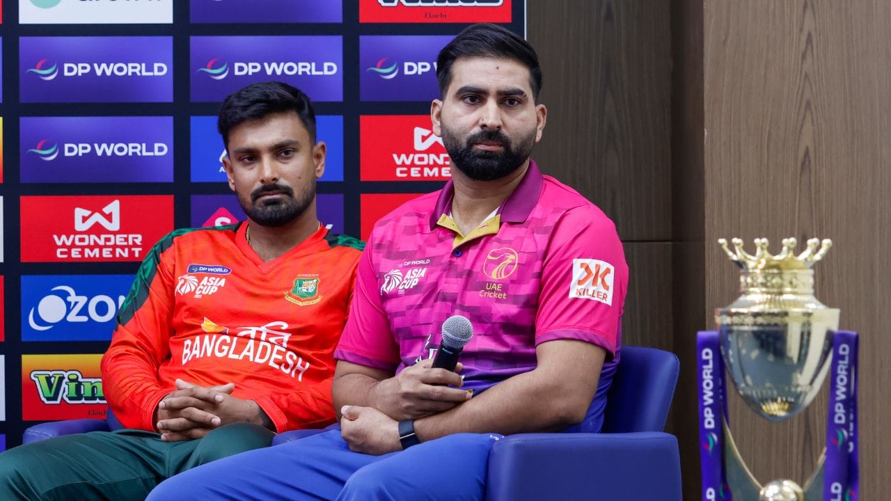 સપ્ટેમ્બર 2023માં, તેને 2024 બાંગ્લાદેશ પ્રીમિયર લીગમાં રમવા માટે ખેલાડીઓના ડ્રાફ્ટ પછી ચટ્ટોગ્રામ ચેલેન્જર્સ દ્વારા પસંદ કરવામાં આવ્યો હતો.