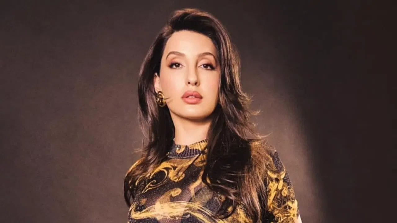 બોલિવુડની ડાન્સિંગ ક્વીન અને ફેમસ અભિનેત્રી નોરા ફતેહી આજે પોતાનો 34મો જન્મદિવસ સેલિબ્રેટ કરી રહી છે. આ ખાસ દીવસે આજે અમે તમને તેની લક્ઝરી લાઈફસ્ટાઈલ વિશે જણાવીશું. તેમજ તેની નેટવર્થ કેટલી છે. ચાલો જાણીએ.