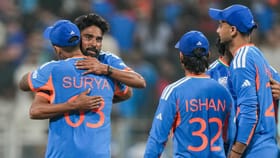 ‘ભગવાને મારું ભાગ્ય બદલી નાંખ્યું’ – વર્લ્ડ કપ મેચ પછી ભાવુક થયો સિરાજ