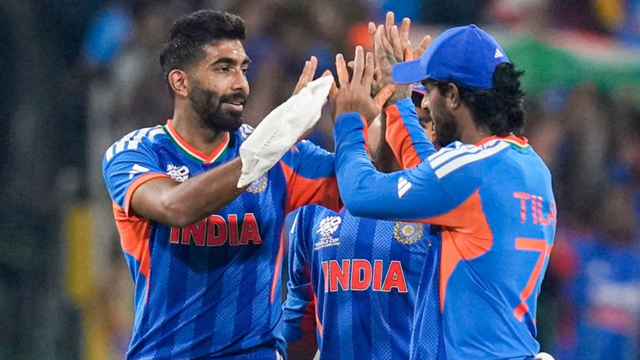 આ પહેલા, ટીમ ઈન્ડિયાએ 2022 માં પાકિસ્તાન સામે 6 વિકેટે 160 રન બનાવ્યા હતા. તો શું ટીમ ઈન્ડિયા 175 રનના લક્ષ્યાંકનો સફળતાપૂર્વક બચાવ કરીને સતત ત્રીજી જીત મેળવશે, કે પછી પાકિસ્તાન જીત સાથે સુપર 8 માં આગળ વધશે? તે જોવું રસપ્રદ રહેશે.