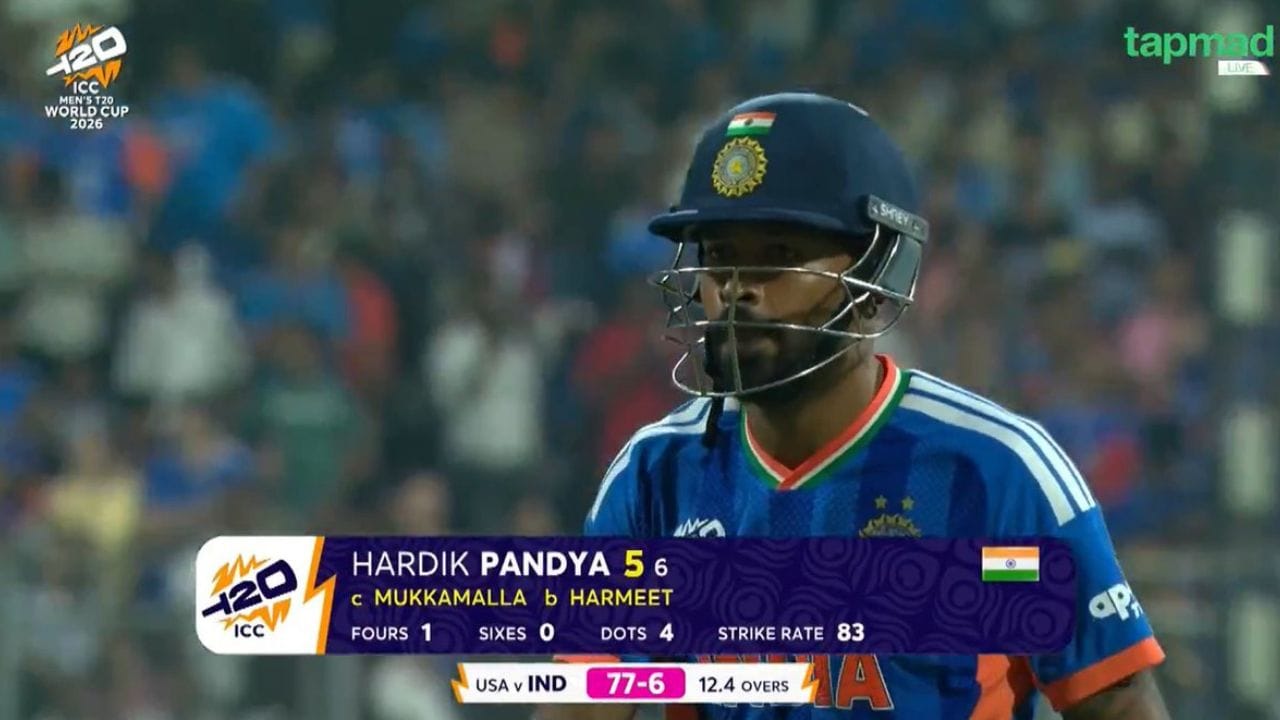 રિંકુ આઉટ થયો અને હાર્દિક મેદાનમાં આવ્યો. જોકે, તે પણ USA સામે 5 રન પણ બનાવી શક્યો નહીં, અને થોડીક સેકન્ડોમાં ભારતની અડધી ટીમ 77 રન પર ડગઆઉટમાં પાછી ફરી ગઈ.