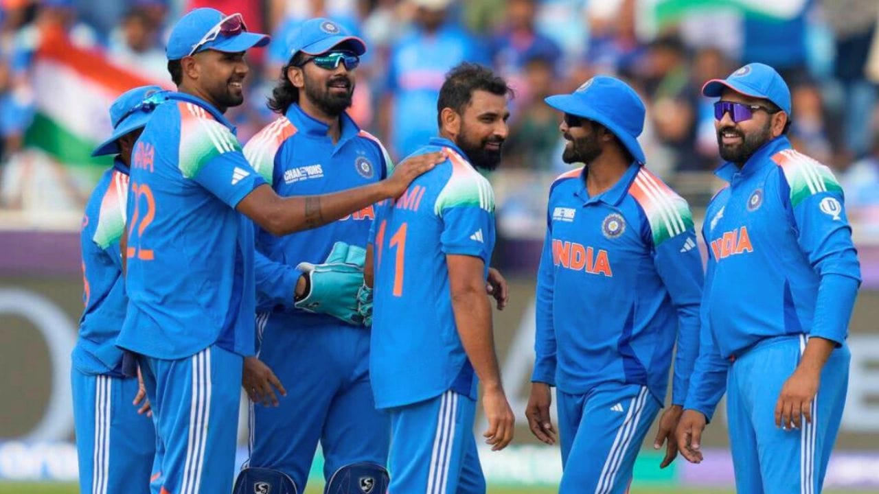 Central Contract Breaking : BCCI એ 5 ખેલાડીઓને સેન્ટ્રલ કોન્ટ્રાક્ટમાંથી બહાર કર્યા, 6 ખેલાડીઓને કરોડોનું નુકસાન