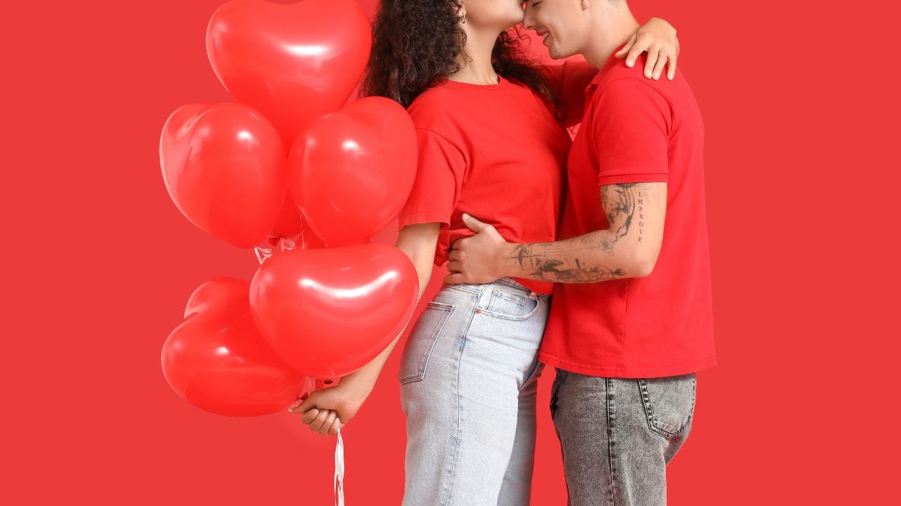 આ ટ્રેન્ડ ખાસ કરીને Pattaya માં લોકપ્રિય છે. અહીં તેને ‘વાઇફ ઑન હાયર’ અથવા ‘બ્લેક પર્લ’ તરીકે પણ ઓળખવામાં આવે છે. સમય જતાં આ વ્યવસ્થા એક વ્યવસાયરૂપે વિકસી છે અને ઘણી મહિલાઓ પોતાની સંમતિથી તેમાં જોડાય છે.