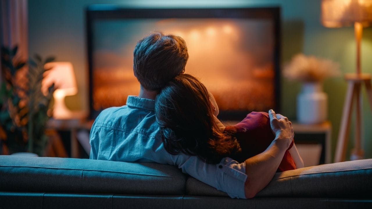 થાઇ સરકાર પણ સ્વીકારે છે કે આ પ્રવૃત્તિ ઝડપથી વધી રહી છે. તેથી સરકાર મહિલાઓની સુરક્ષા અને અધિકારો સુનિશ્ચિત કરવા માટે તેને નિયમિત કરવા માટે કાયદા લાવવાની વિચારણા કરી રહી છે.