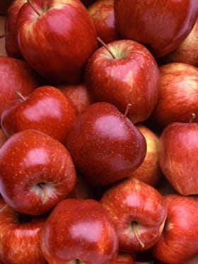 સફરજન ખાવાથી શરીરને કયા વિટામિન મળે છે?