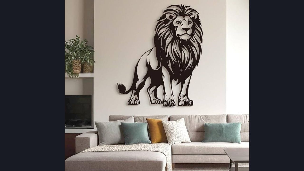 નાણાકીય અને માનસિક અસર: સિંહ જેવી આક્રમક છબીઓ નકારાત્મકતા વધારી શકે છે, જેનાથી માનસિક અશાંતિ અને નાણાકીય નુકસાન થઈ શકે છે.