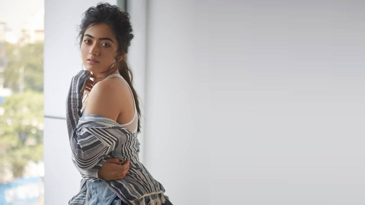 તેને વ્યૂઝ અને એન્ગેજમેન્ટ માટે નફરત ફેલાવવાનો પ્રયાસ ગણાવીને રશ્મિકા મંદાનાએ પોતાના દુઃખ અને મર્યાદા વિશે સ્પષ્ટ કર્યું. તેમણે જણાવ્યું કે આ વાર્તા હદ પાર કરી ગઈ છે અને હવે તેને અવગણવું શક્ય નથી.