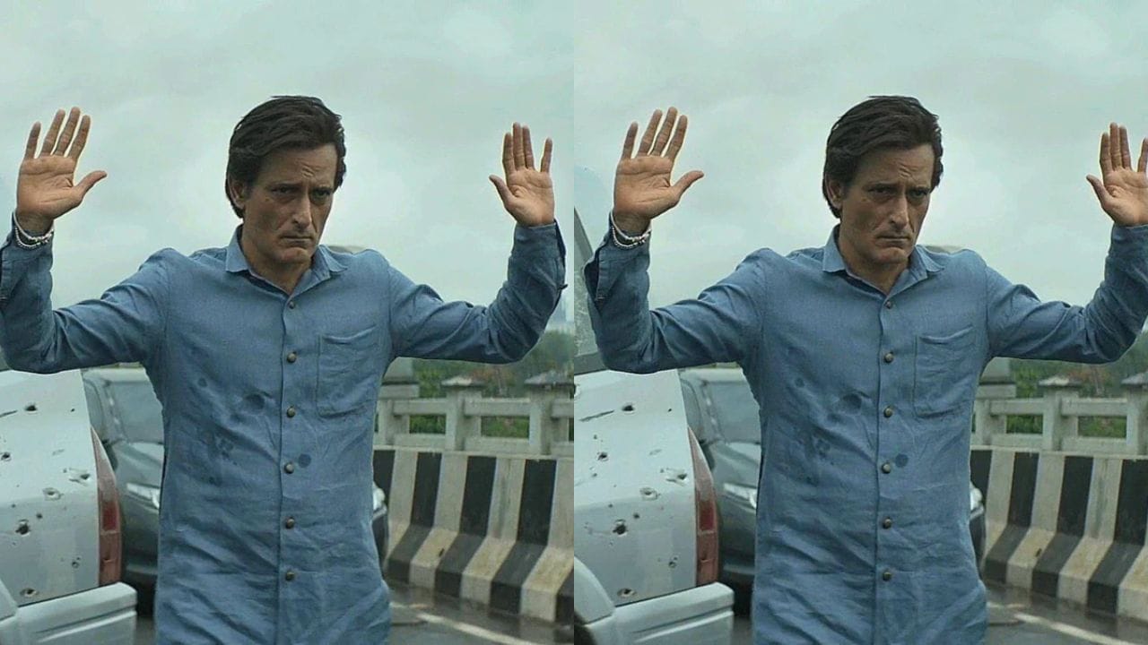 આ ઉપરાંત ફિલ્મનું શૂટિંગ ભારતના જુદા-જુદા સ્થળોએ કરવામાં આવ્યું હતું. મોટાભાગનું શૂટિંગ મુંબઈના વિવિધ સ્ટુડિયોમાં થયું હતું.  રહેમાન ડકેટને પુલ પર પકડવા વાળો સીન પણ મુંબઈના ડોમ્બિવલીમાં શૂટ કરવામાં આવ્યું હતું.  (ફોટો google)