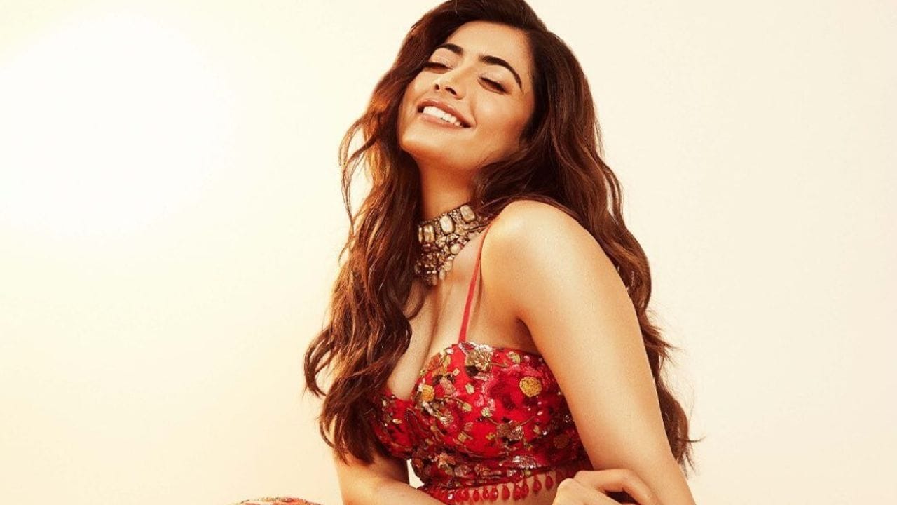 રશ્મિકા મંદાનાના આ પ્રતિભાવથી સ્પષ્ટ થાય છે કે કોઇ પણ અભિનેત્રીની ખાનગી વાતચીત અથવા જૂની માહિતી ખોટી રીતે ફેલાવવી ગંભીર પરિણામો લાવી શકે છે. આ ઘટના સોશિયલ મીડિયા યુઝર્સ માટે પણ સાવચેતીનો સંદેશ છે. 