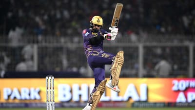 IPL 2026 નો બીજો મુકાબલો કોલકાતા નાઈટ રાઈડર્સ અને મુંબઈ ઈન્ડિયન્સ વચ્ચે મુંબઈના વાનખેડે સ્ટેડિયમમાં રમાઈ હતી. આ મેચ દ્વારા નરેન IPLમાં પોતાની 190મી મેચ રમવા માટે  મેદાનમાં ઉતાર્યો હતો, જેની સાથે તેઓ ટૂર્નામેન્ટના ઈતિહાસમાં સૌથી વધુ મેચ રમનાર વિદેશી ખેલાડી બની ગયા છે. આ યાદીમાં કિરોન પોલાર્ડ 189 મેચો સાથે બીજા સ્થાને આવી ગયા છે. (Photo-X/IPL)