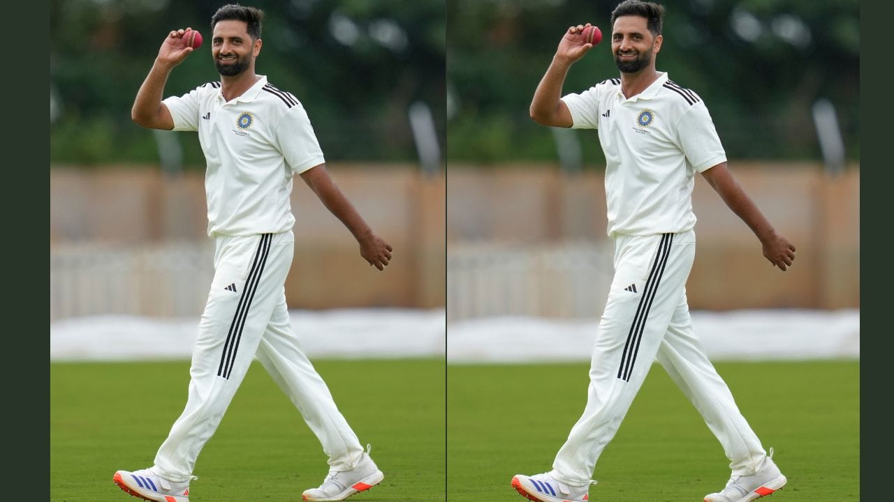  ઔકિબે 3 જાન્યુઆરી 2020 ના રોજ 2019-20 રણજી ટ્રોફીમાં જમ્મુ અને કાશ્મીર માટે ફર્સ્ટ-ક્લાસ ડેબ્યૂ કર્યું.19 જાન્યુઆરી 2020ના રોજ તેણે રણજી ટ્રોફી મેચમાં ઓડિશા સામે 39 વિકેટે 5 વિકેટ લીધી.