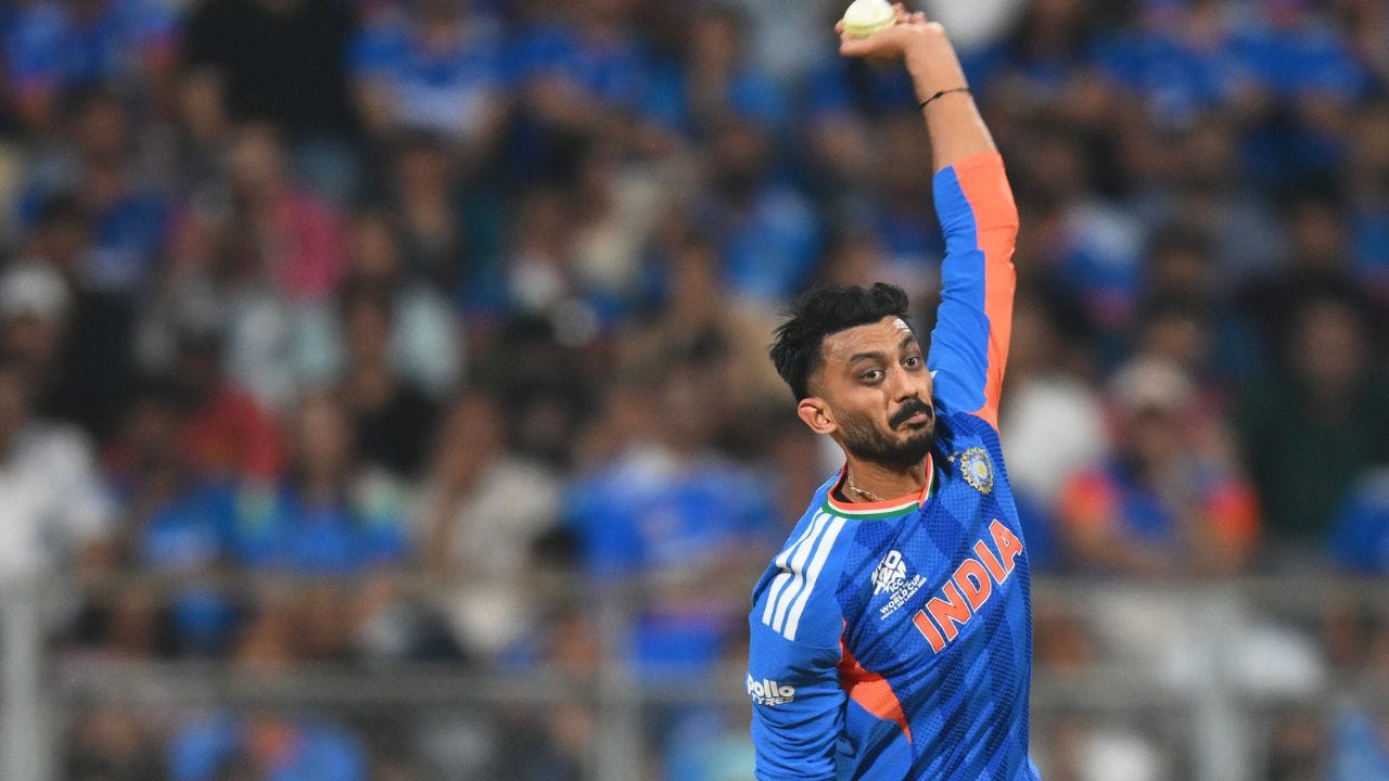 જ્યારે અક્ષર પટેલને બાપુ નામ પાછળનું કારણ પૂછવામાં આવ્યું, ત્યારે તેમણે કહ્યું કે આ નામ પાછળ મહેન્દ્ર સિંહ ધોનીનો હાથ છે. જ્યારે પૂછવામાં આવ્યું કે કેવી રીતે, ત્યારે તેમણે કહ્યું, "જ્યારે તે બોલિંગ કરી રહ્યો હતો, ત્યારે ધોનીએ તેમને પૂછ્યું કે તેમને શું બોલાવવા જોઈએ. અક્ષર તે કહી શકતો ન હતો. પટેલ પણ કહી શકતો ન હતો. તો હું તેમને શું બોલાવું?"(Photo Credit-GettyImages)
