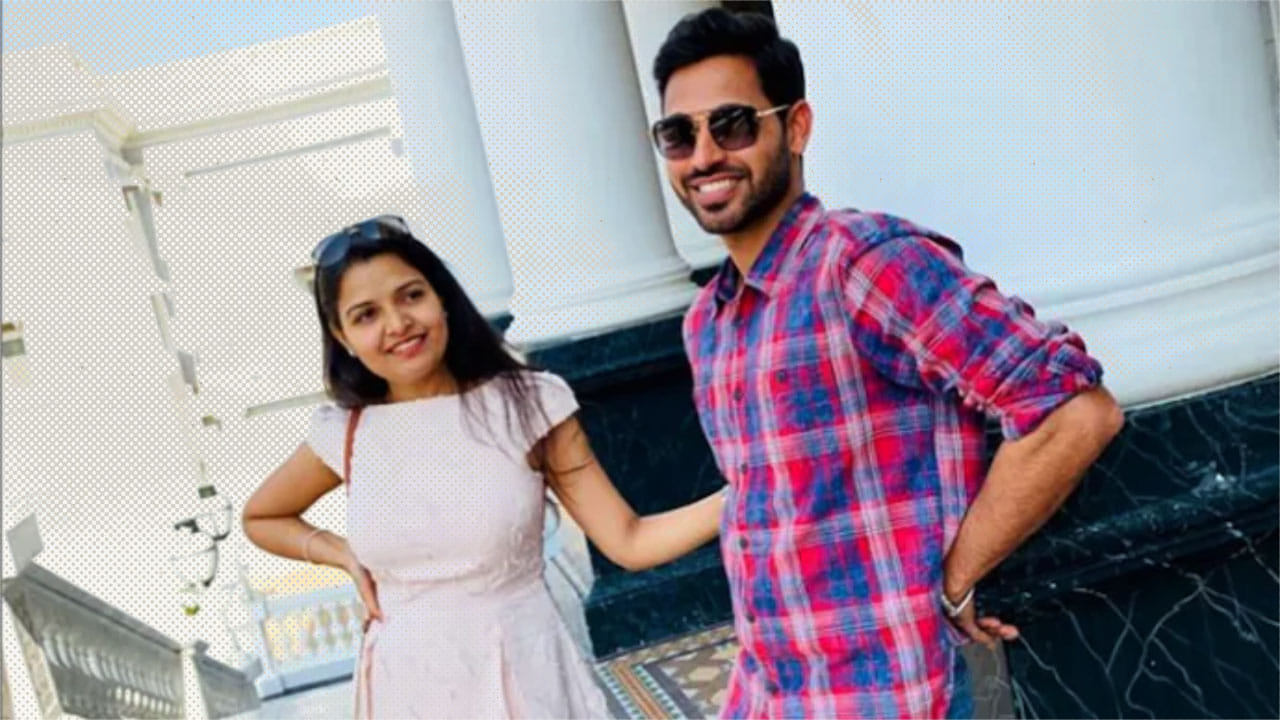 પરિવારને ખબર વગર આગળ વધ્યો સંબંધ : ભુવનેશ્વર કુમારે એક વખત જણાવ્યું હતું કે શરૂઆતના 3-4 વર્ષ સુધી તેમના માતા-પિતાને આ સંબંધ વિશે કોઈ જાણ નહોતી. બંને એકબીજાને મળતા રહ્યા અને સમય જતાં તેમના સંબંધમાં વધુ મજબૂતી આવતી ગઈ. 