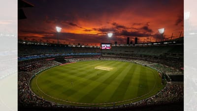 મેલબોર્નનું વિશાળ મેદાન, સિડનીની પિચ પર મળતો અચાનક સ્પિન અને લોર્ડ્સના મેદાનનો ઢોળાવ આ ત્રણેય એવા ક્રિકેટ ગ્રાઉન્ડ છે જ્યાં બેટ્સમેન માટે રન બનાવવા ખૂબ જ મુશ્કેલ બની જાય છે. અહીં રમવું એટલે પડકારનો સામનો કરવા જેવું હોય છે, કારણ કે ઘણીવાર ખેલાડીઓ સ્કોરબોર્ડ પર મોટા સ્કોર સુધી પહોંચી શકતા નથી. ( Credits: Getty Images )