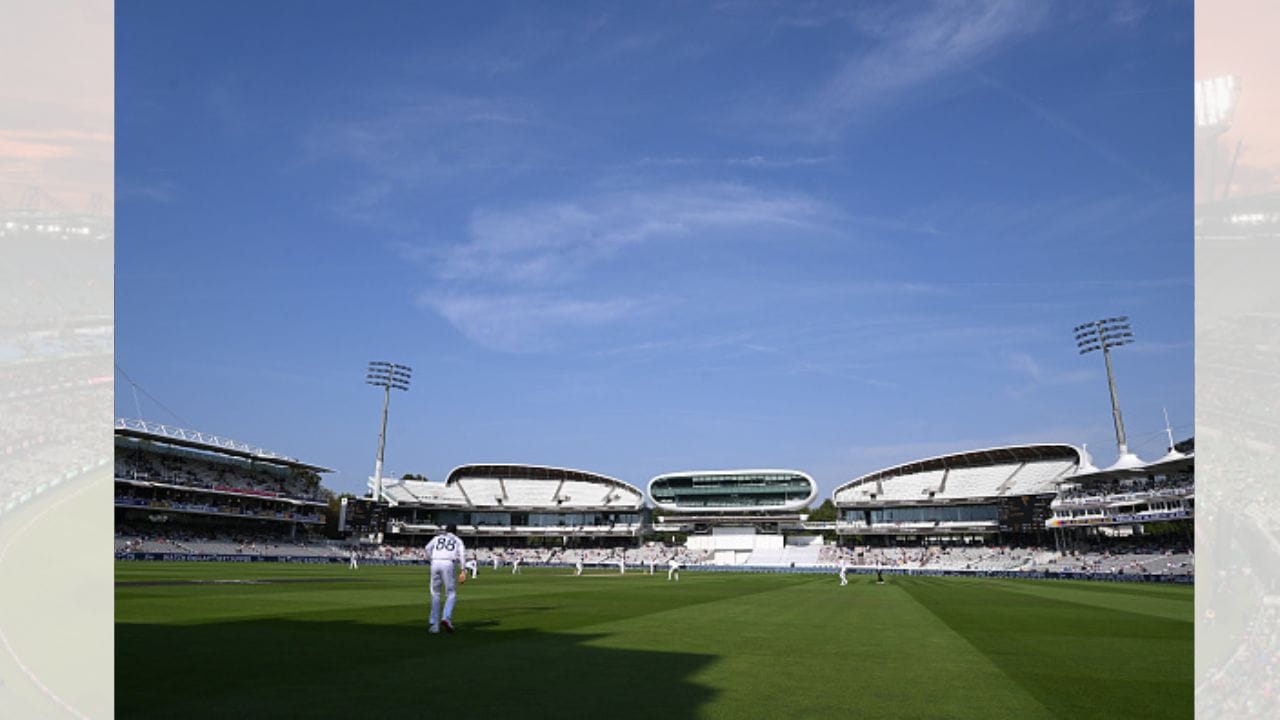 આ મેદાનો પર બેટિંગ કરવી ત્રણેય ફોર્મેટમાં ખૂબ મોટી કસોટી જેવી છે.  મેલબોર્ન ક્રિકેટ ગ્રાઉન્ડનો ઉછાળો, સિડની ક્રિકેટ ગ્રાઉન્ડનો સ્પિન અને લોર્ડ્સ ક્રિકેટ ગ્રાઉન્ડનો સ્વિંગ મળીને બેટ્સમેન માટે પરિસ્થિતિ કઠિન બનાવી દે છે. અહીં નાની ભૂલ પણ શૂન્ય રન તરફ લઈ જાય છે. આ મેદાનો પર સદી બનાવવી ગૌરવની વાત છે, પરંતુ શૂન્ય રનથી બચવું જ સૌથી મોટી જીત ગણાય છે. ( નોંધ: અહીં આપવામાં આવેલી માહિતી પબ્લિક ડોમેન પરથી લેવામાં આવી છે, જે ફક્ત તમારી જાણકારી માટે છે.) ( Credits: Getty Images )