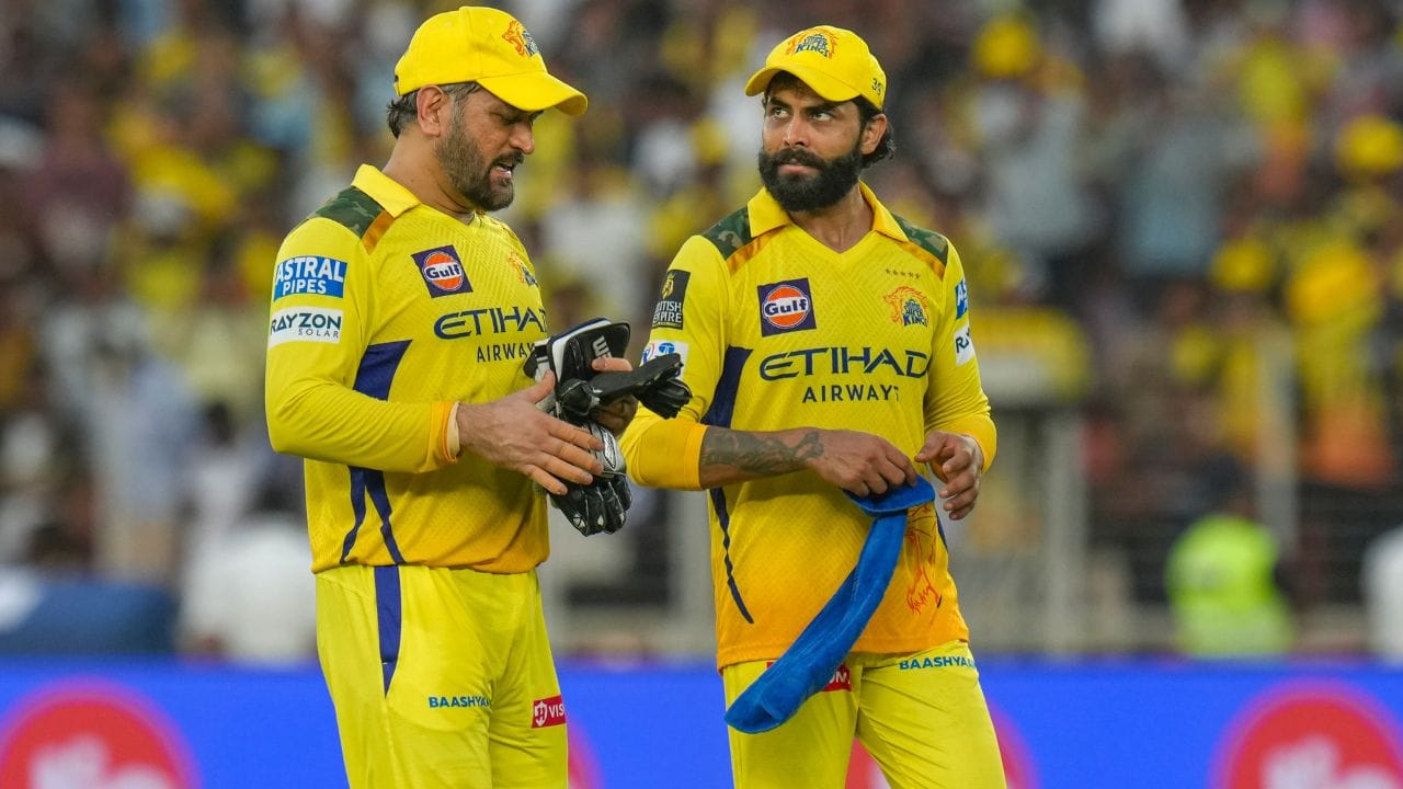 Know who is the richest cricketer in IPL 2026 Dhoni (6)