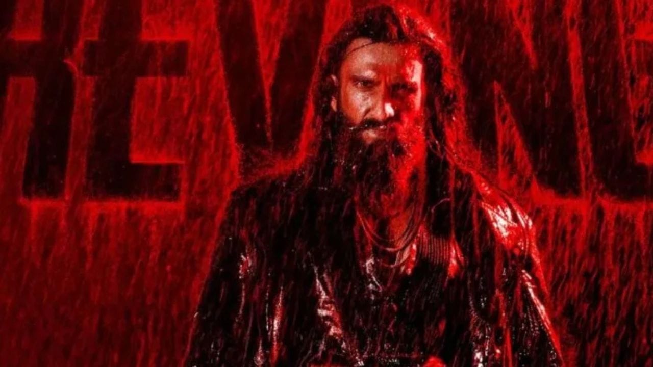 રિલીઝ ક્યારે? : આદિત્ય ધર દ્વારા દિગ્દર્શિત ધુરંધર: ધ રીવેન્જની વાત કરીએ તો, આ ફિલ્મ 19 માર્ચે વિશ્વભરના સિનેમાઘરોમાં રિલીઝ થવાની છે. ફિલ્મના સર્ટિફિકેશન અંગે, મીડિયા રિપોર્ટમાં જણાવાયું છે કે રણવીર સિંહની ફિલ્મને "18" સર્ટિફિકેશન (ફક્ત પુખ્ત વયના લોકો માટે મર્યાદિત) સાથે મંજૂરી મળી ગઈ છે. (ફોટો ક્રેડિટ-સોશિયલ મીડિયા)